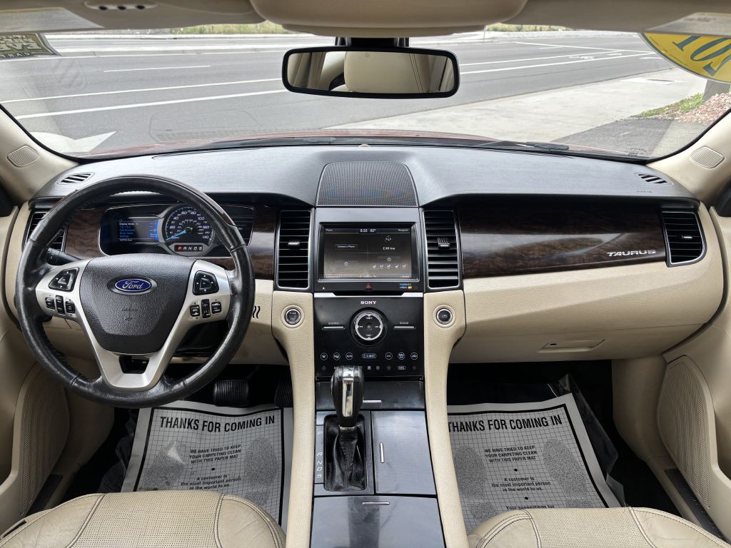 2014 Ford Taurus Image 21