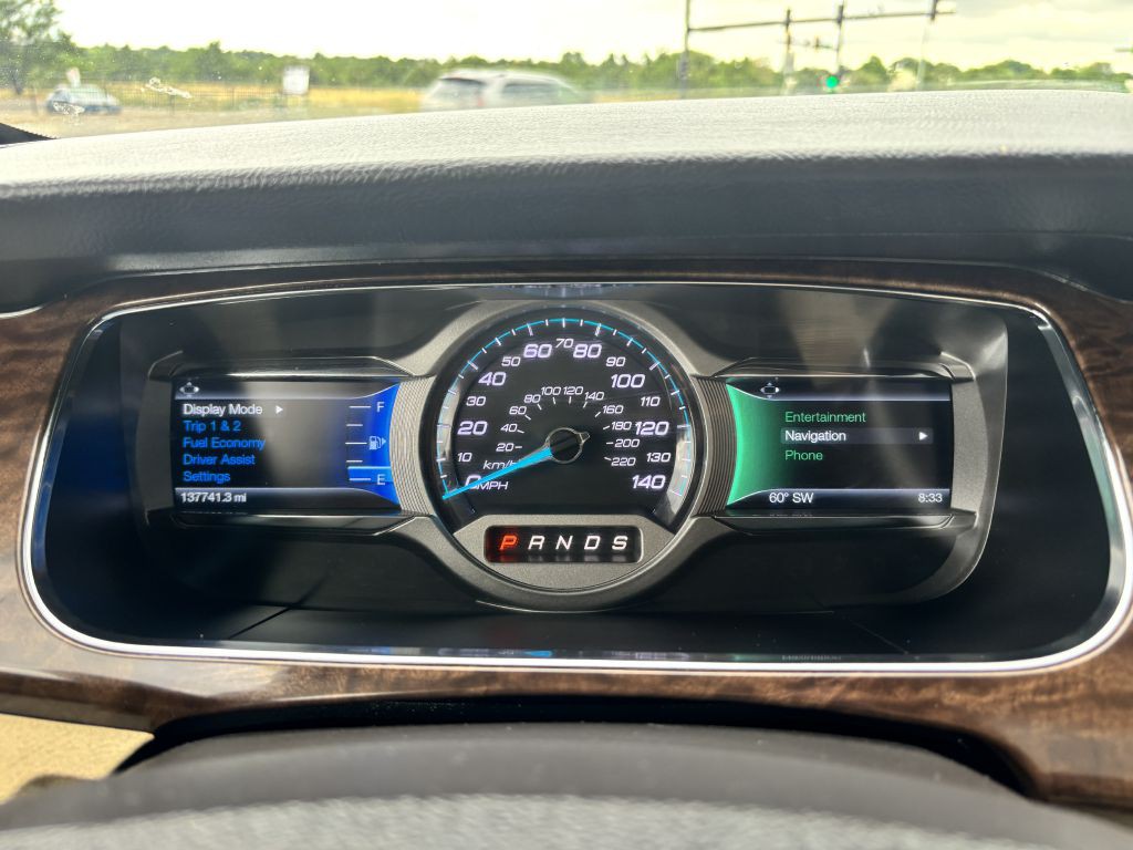 2014 Ford Taurus Image 26
