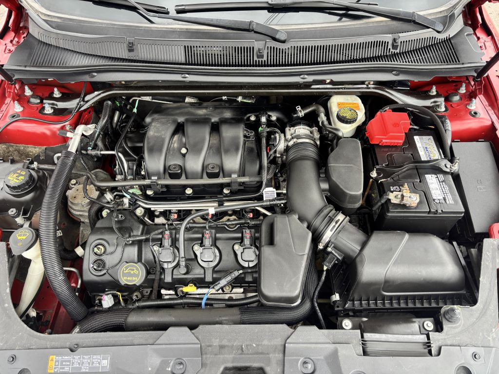 2014 Ford Taurus Image 30