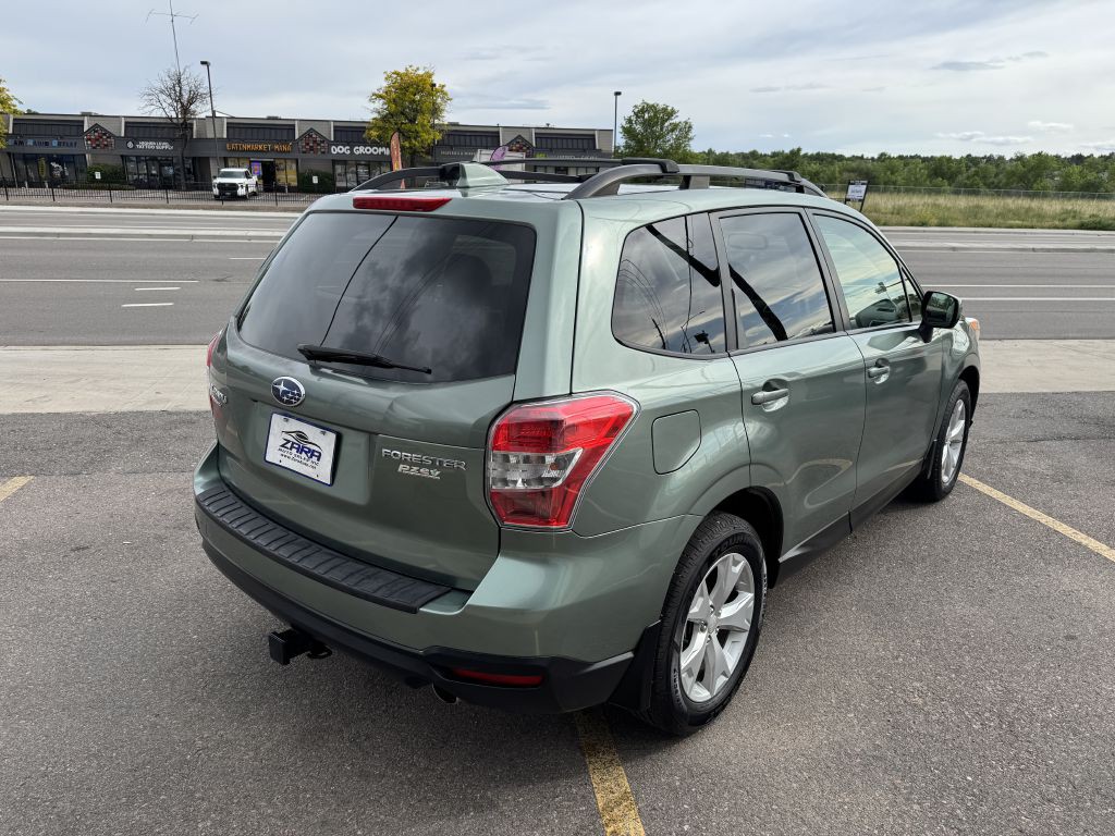 2016 Subaru Forester Image 7