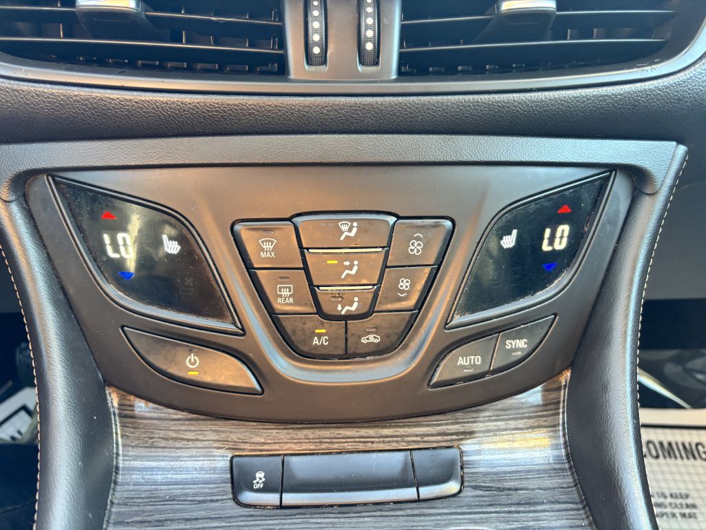 2017 Buick Envision Image 24