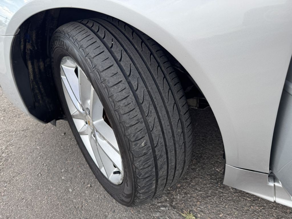 2011 Chevrolet Impala Image 29