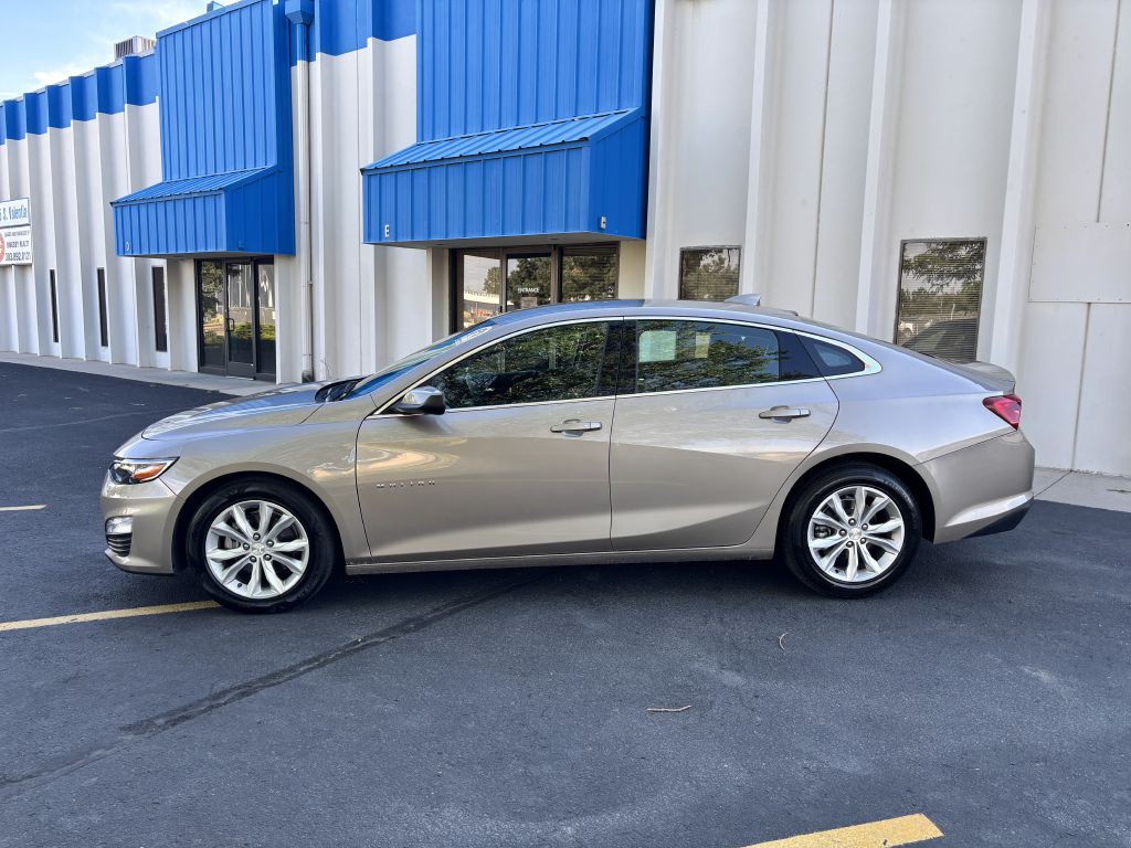 2023 Chevrolet Malibu Image 4