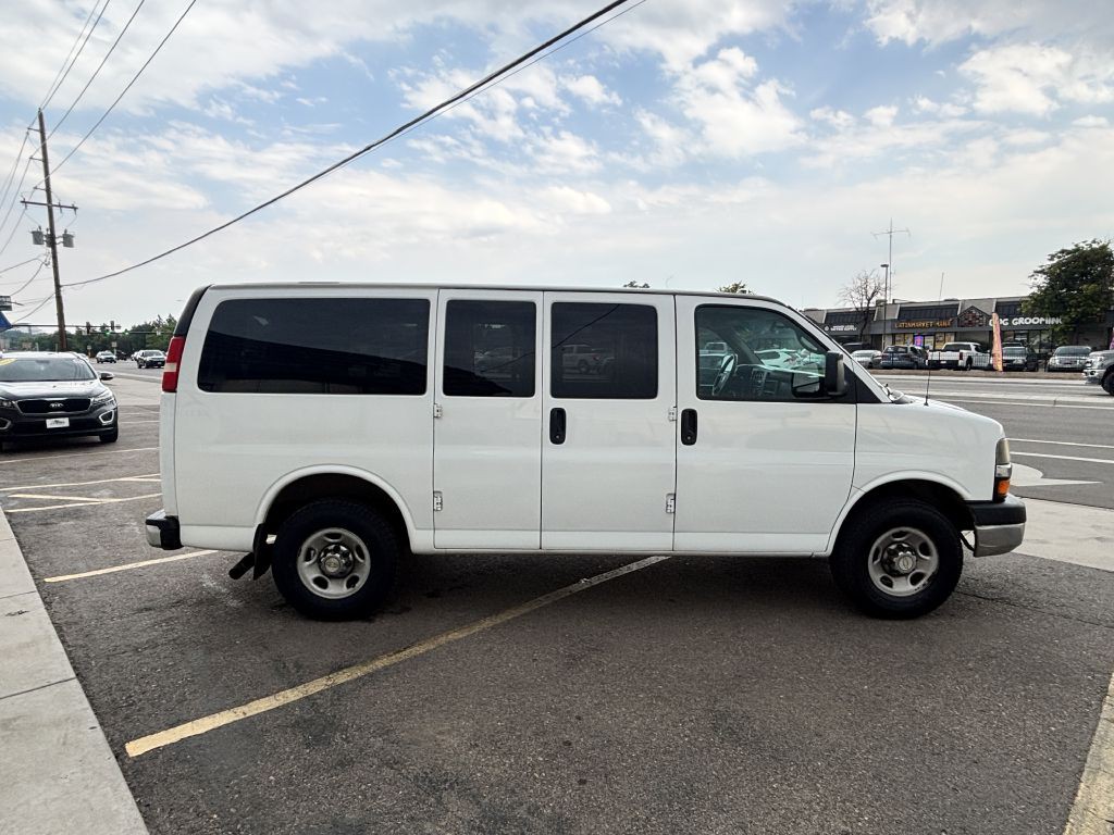 2012 Chevrolet Express Image 8