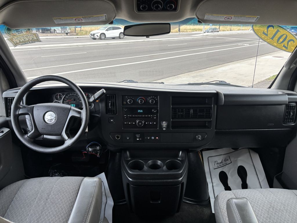 2012 Chevrolet Express Image 17