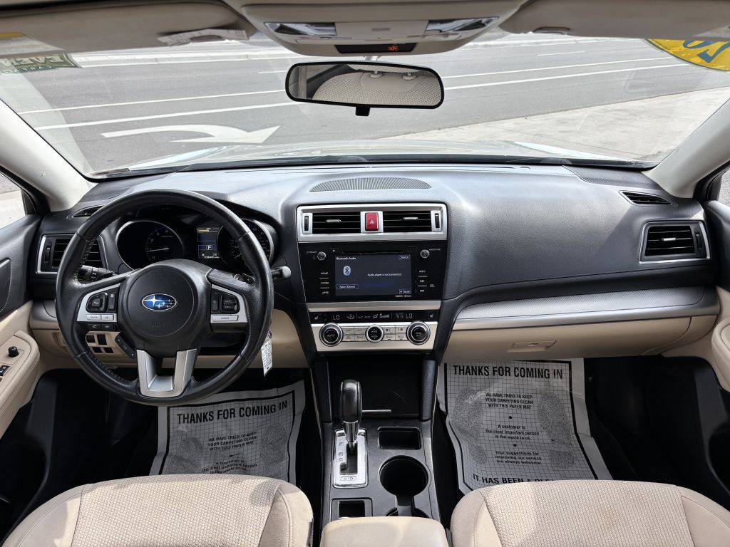 2017 Subaru Outback Image 16