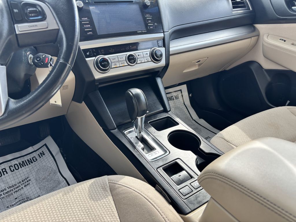 2017 Subaru Outback Image 18