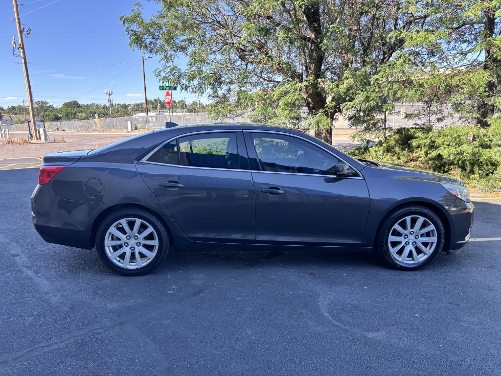 2013 Chevrolet Malibu Image 8
