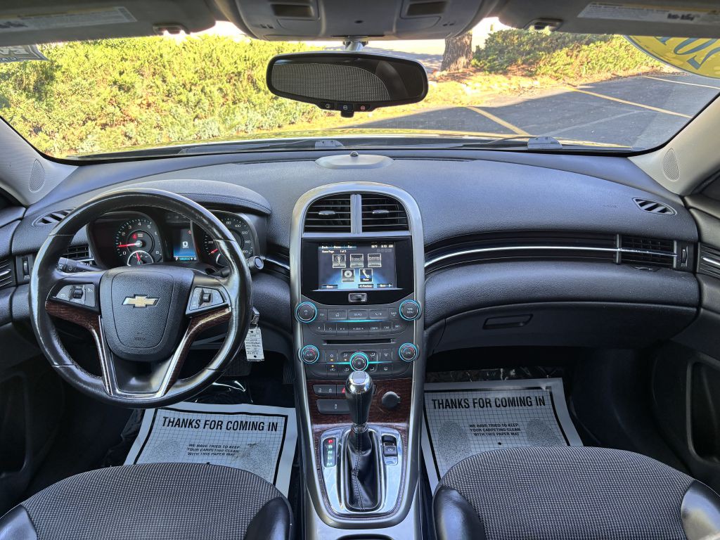 2013 Chevrolet Malibu Image 16