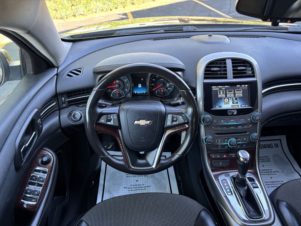 2013 Chevrolet Malibu Image 19