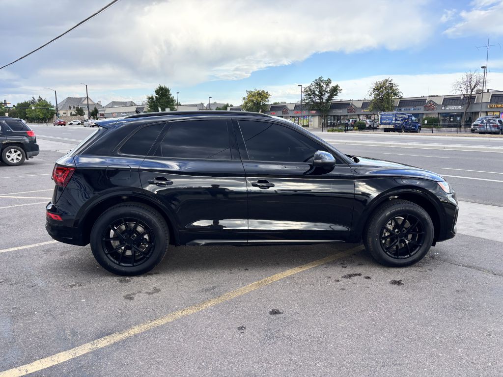 2022 Audi Q5 Image 8