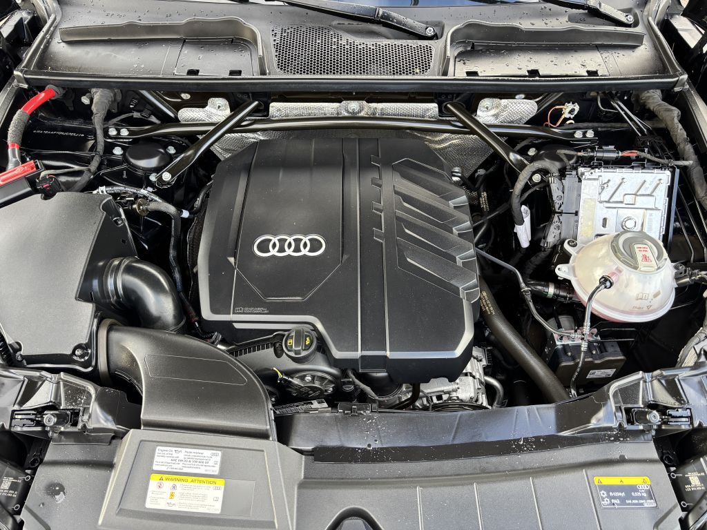 2022 Audi Q5 Image 26