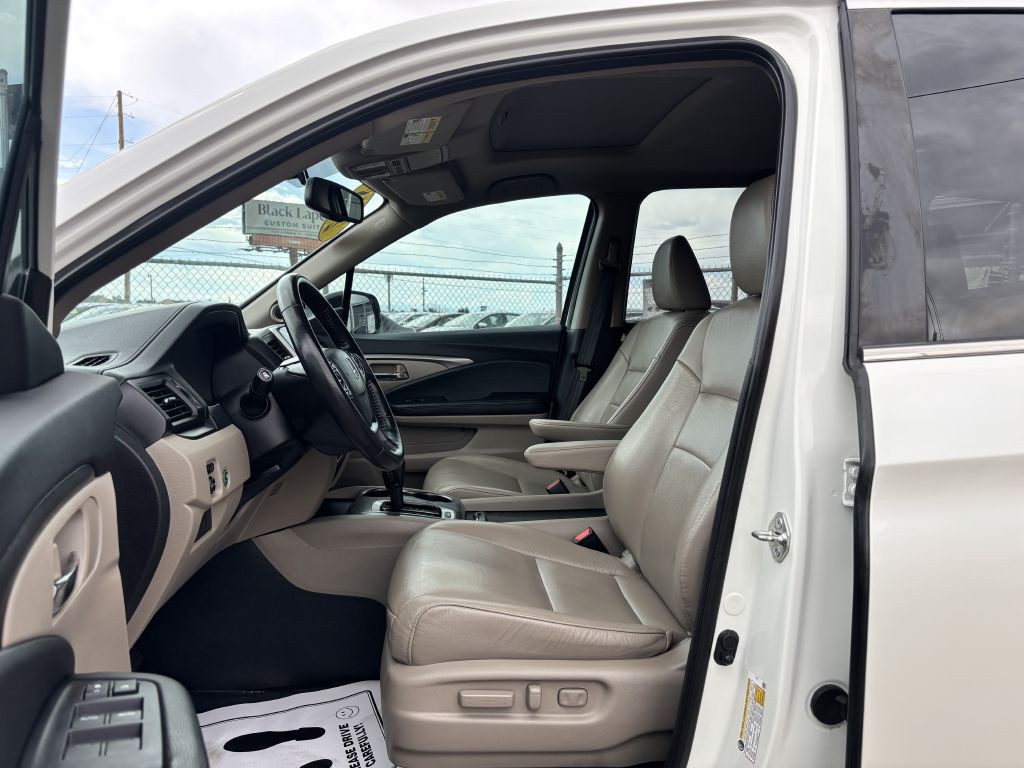 2018 Honda Pilot Image 12