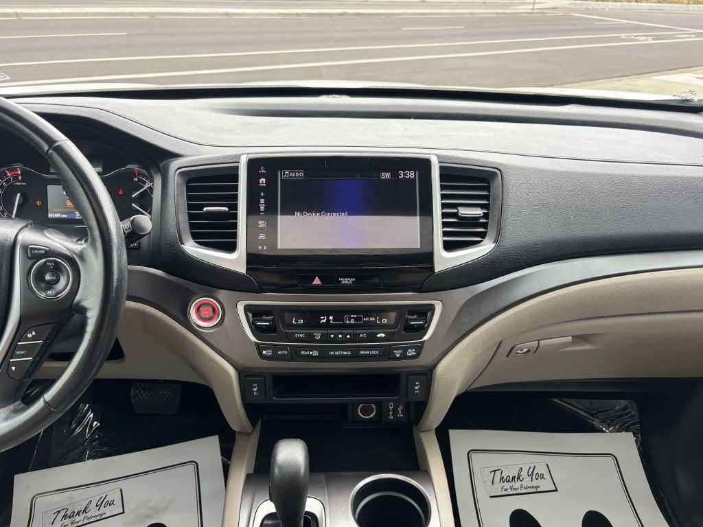 2018 Honda Pilot Image 21