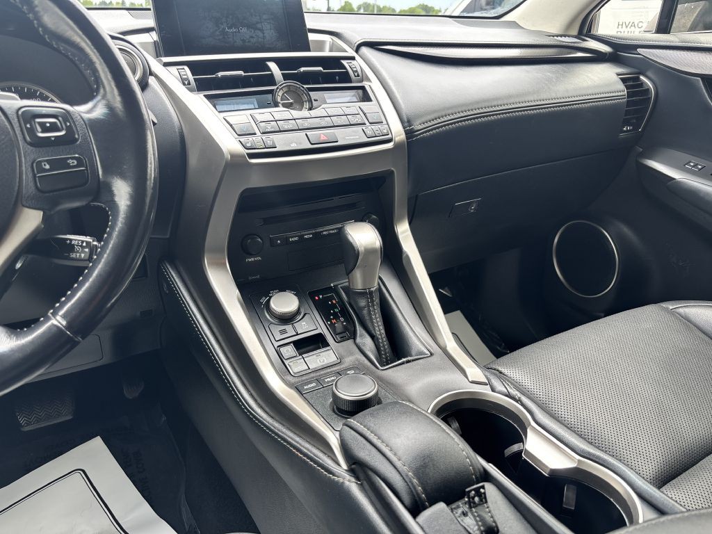 2015 Lexus NX 200t Image 20