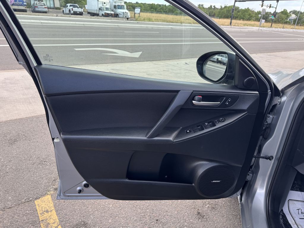 2013 Mazda Mazda3 Image 15