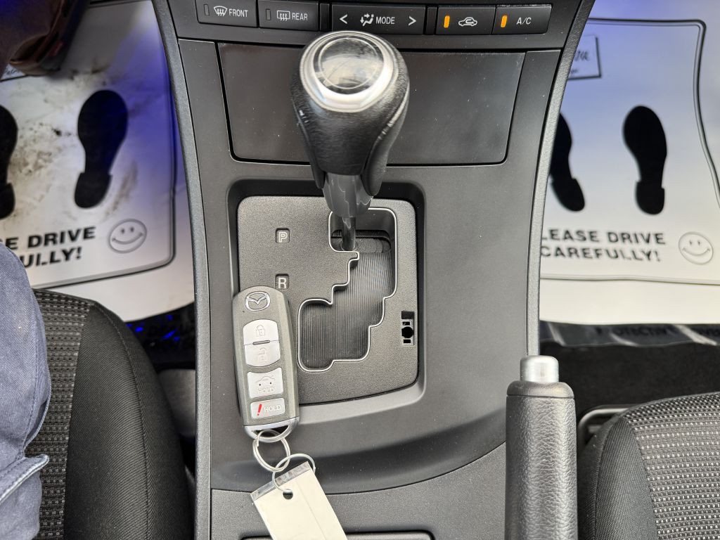 2013 Mazda Mazda3 Image 23