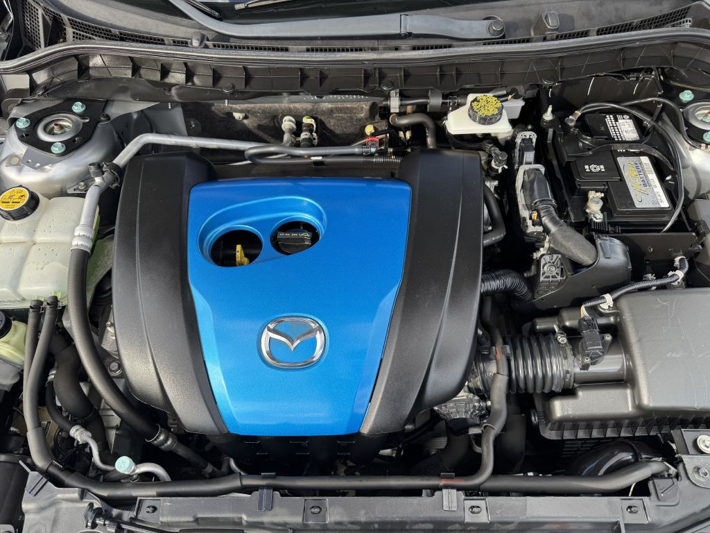 2013 Mazda Mazda3 Image 25