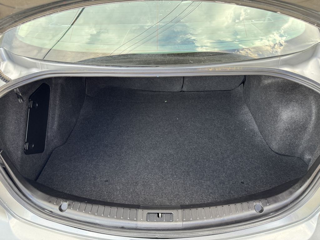 2013 Mazda Mazda3 Image 26