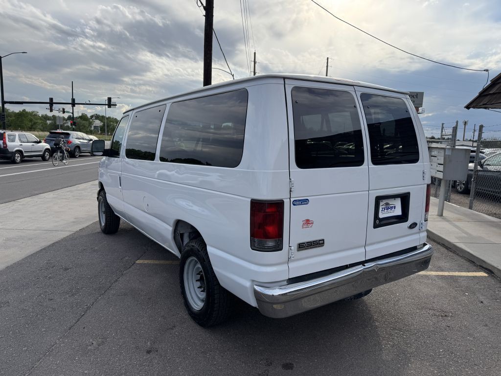 2006 Ford E-series Image 5