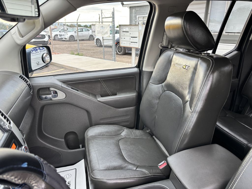 2020 Nissan Frontier Image 14