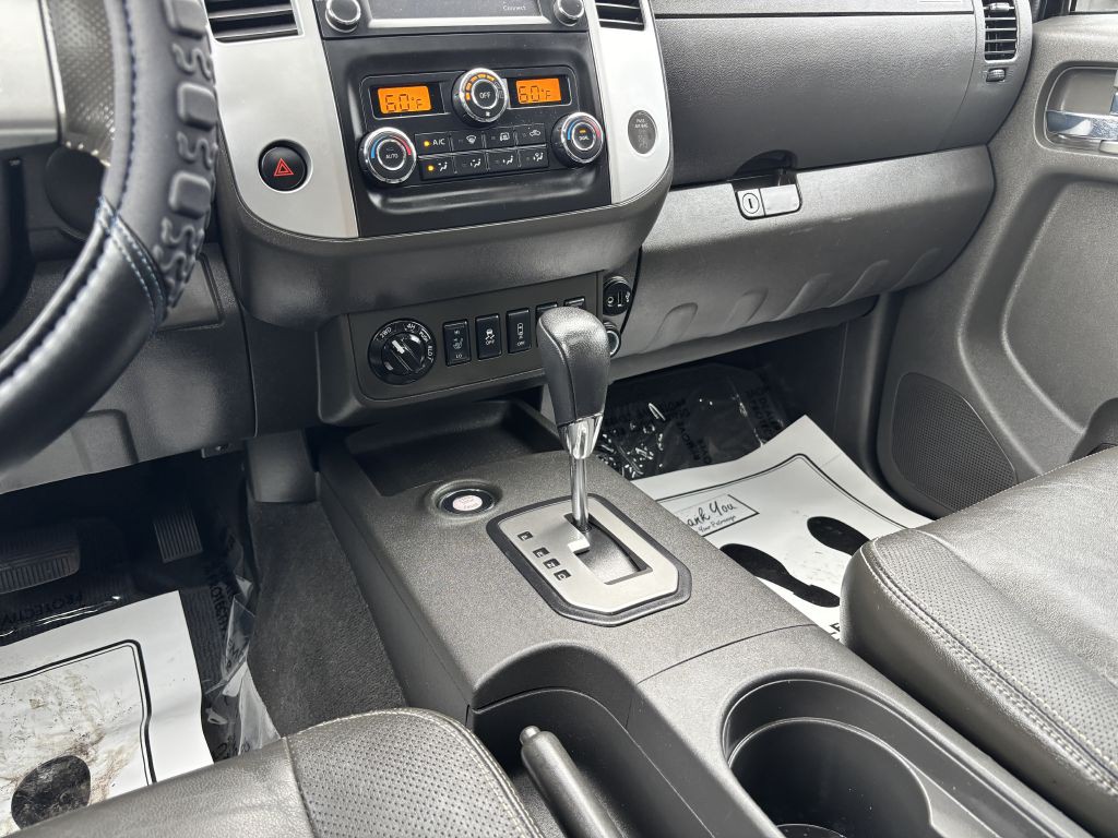 2020 Nissan Frontier Image 20