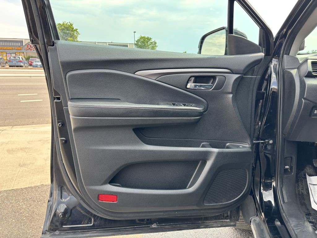 2018 Honda Ridgeline Image 14