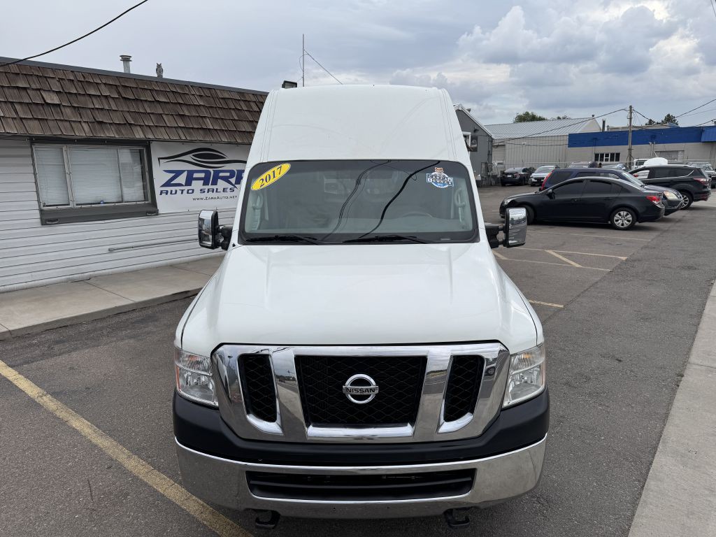 2017 Nissan NV Image 10