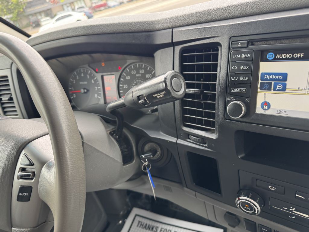 2017 Nissan NV Image 20