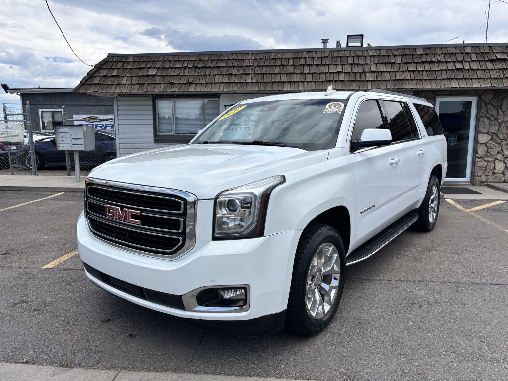 2017 GMC Yukon Image 3