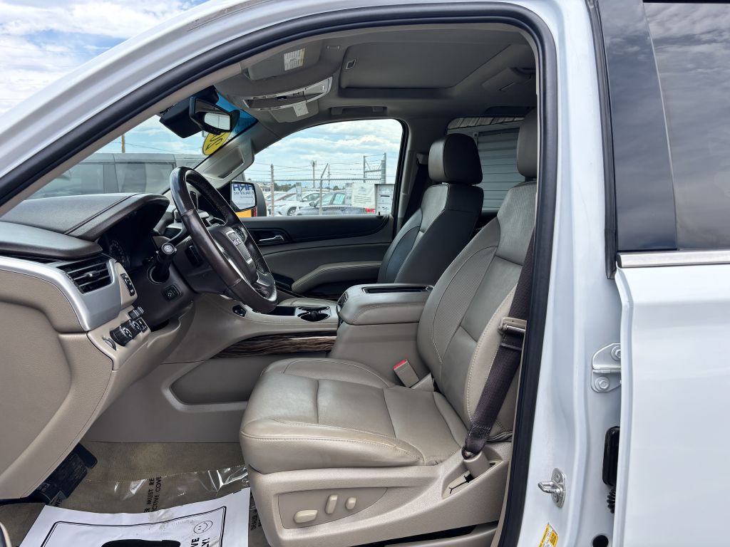 2017 GMC Yukon Image 11