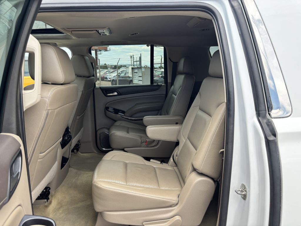 2017 GMC Yukon Image 16