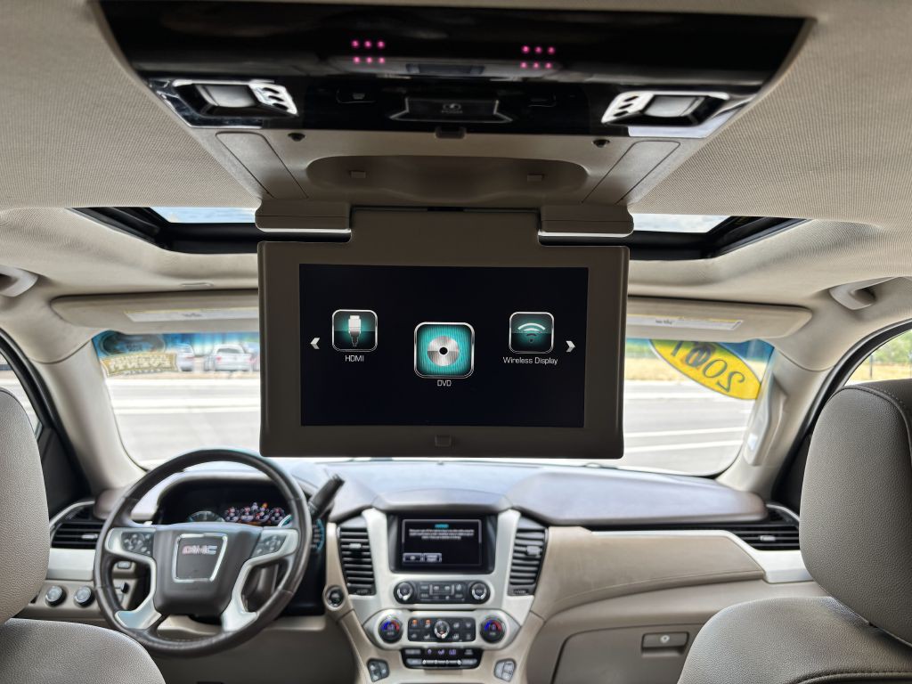 2017 GMC Yukon Image 18