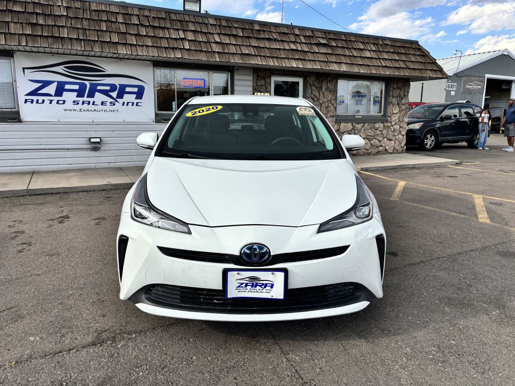 2020 Toyota Prius Image 2