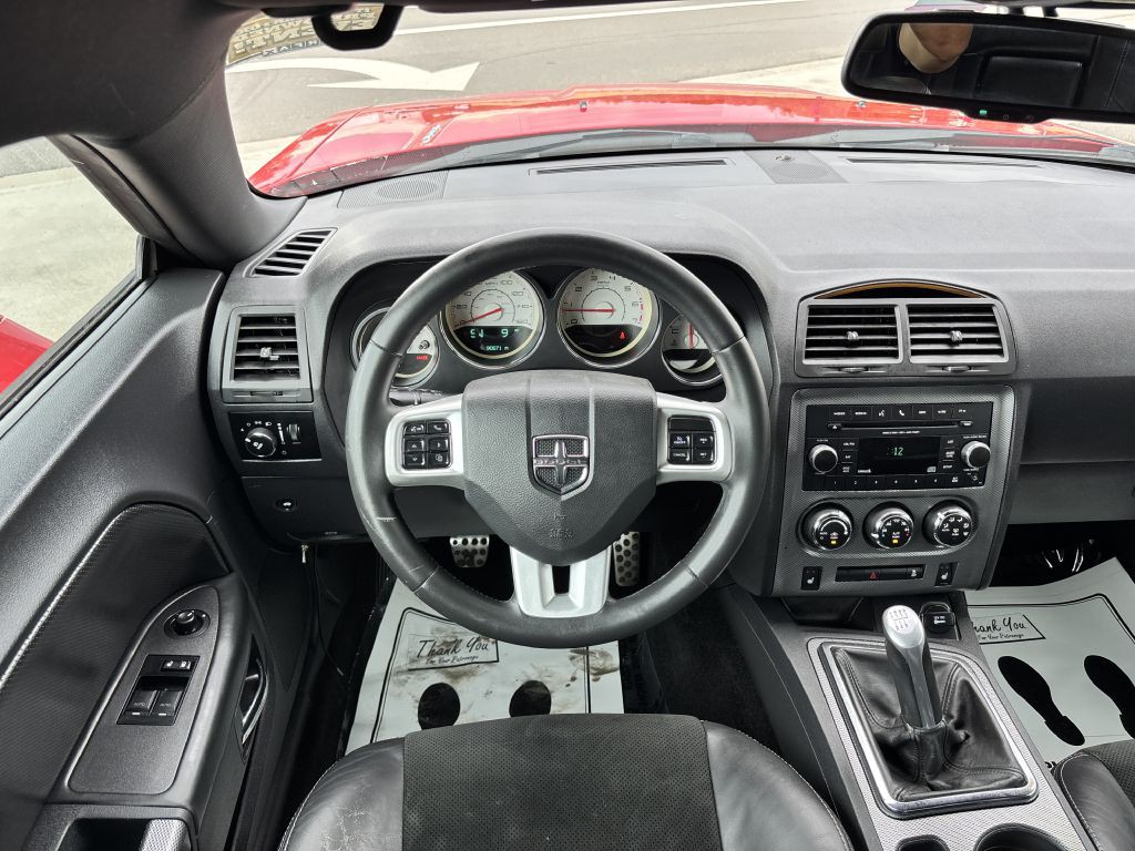 2014 Dodge Challenger Image 18