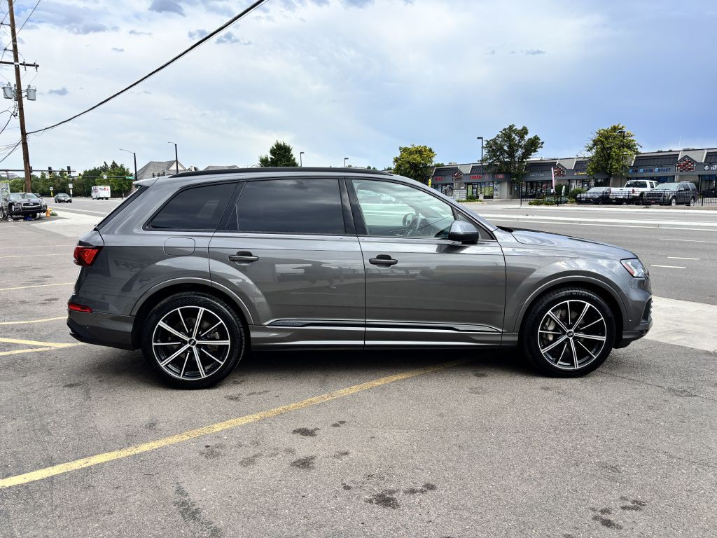 2020 Audi Q7 Image 8
