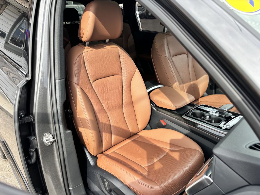 2020 Audi Q7 Image 14