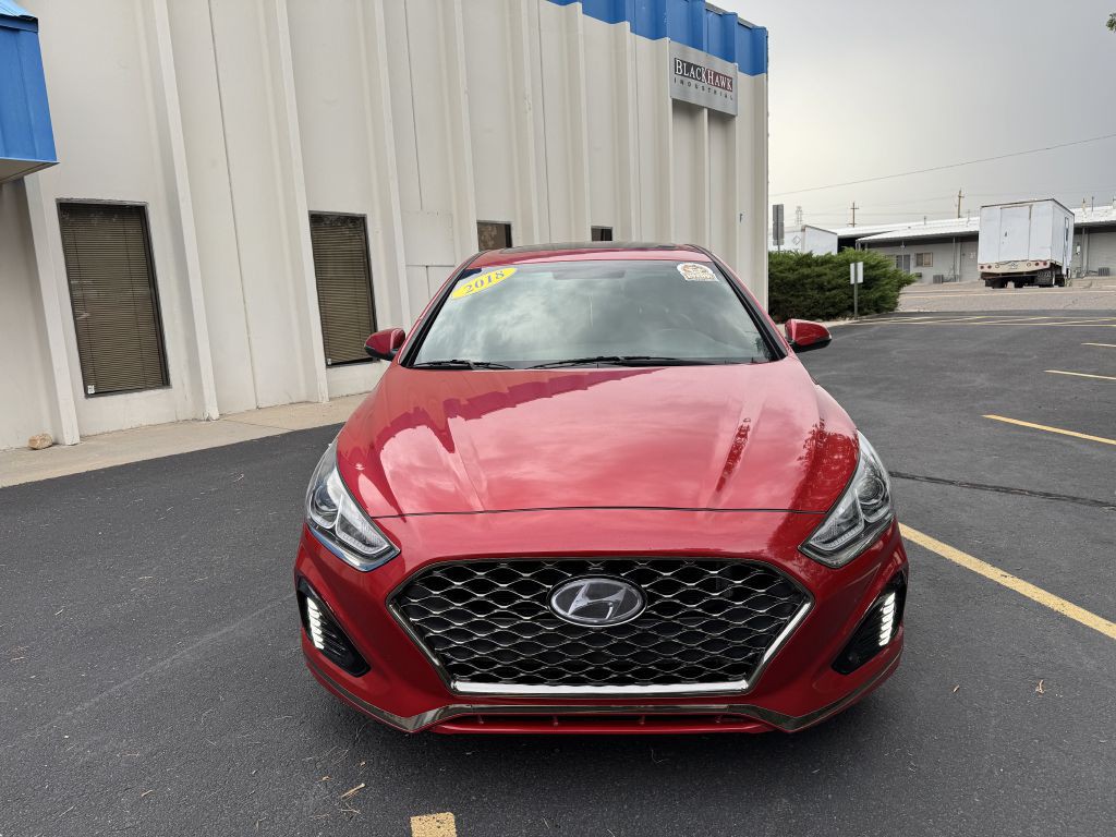 2018 Hyundai Sonata Image 2
