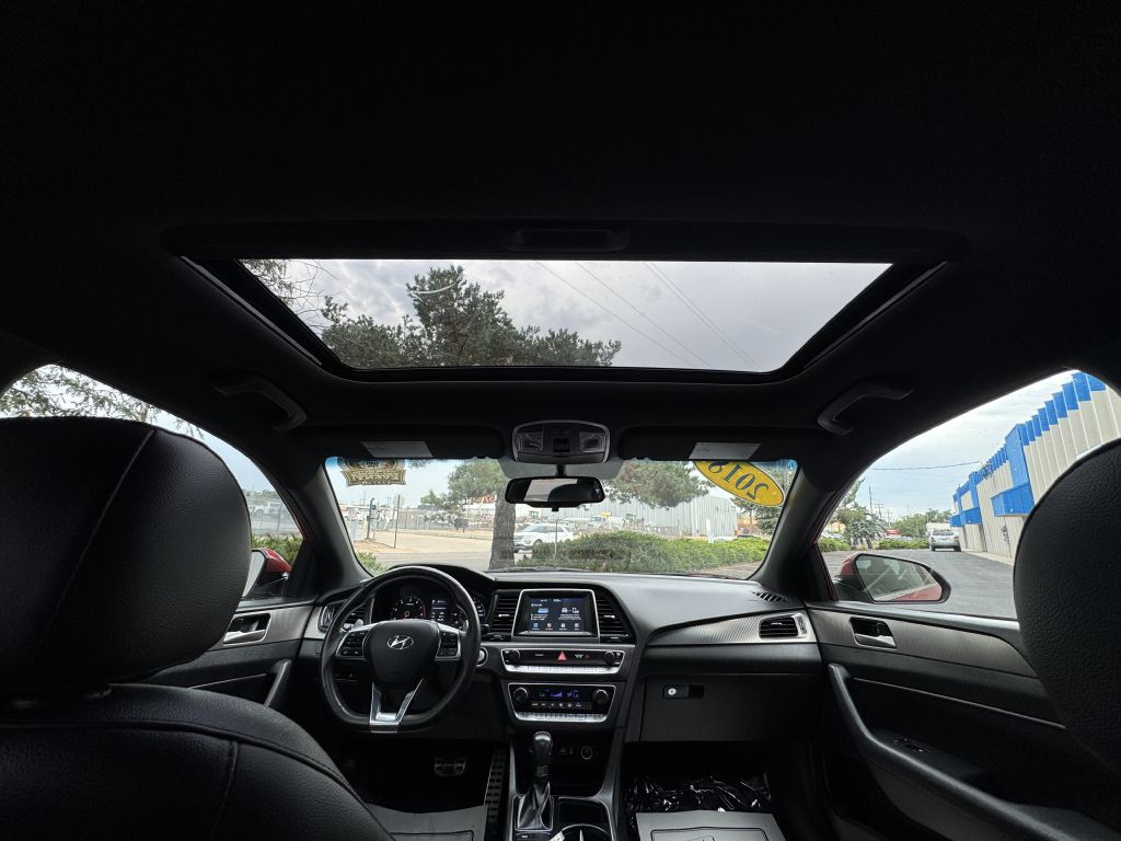 2018 Hyundai Sonata Image 18