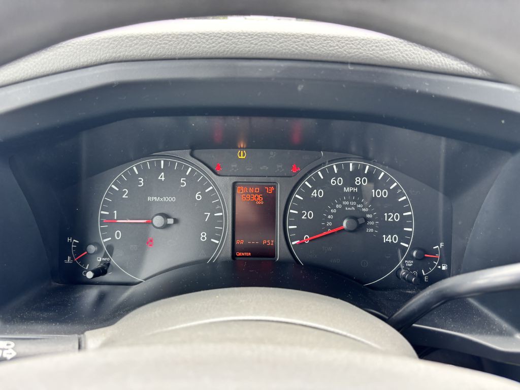 2019 Nissan NV Image 22