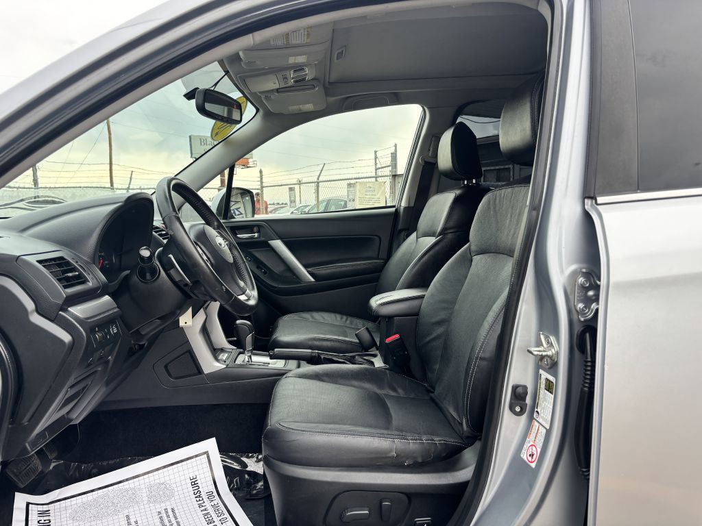 2014 Subaru Forester Image 11