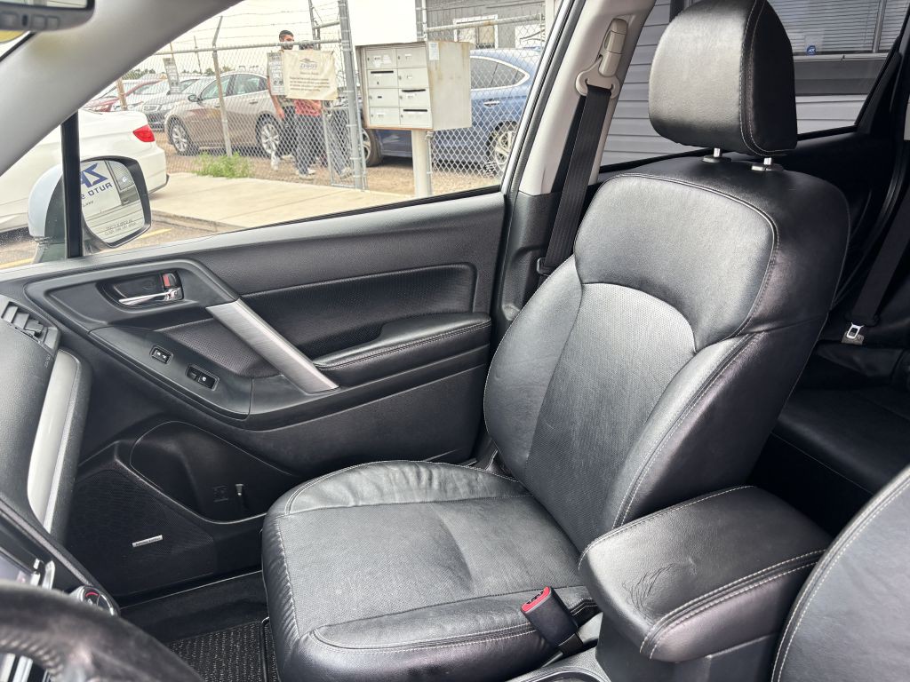 2014 Subaru Forester Image 13