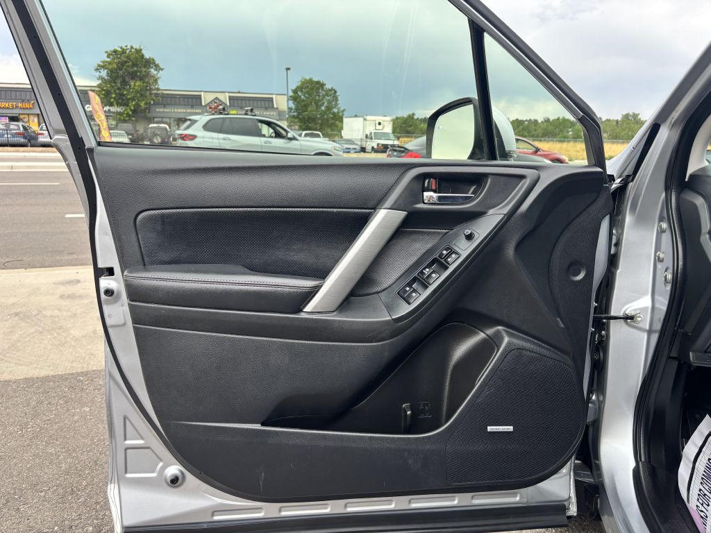 2014 Subaru Forester Image 15