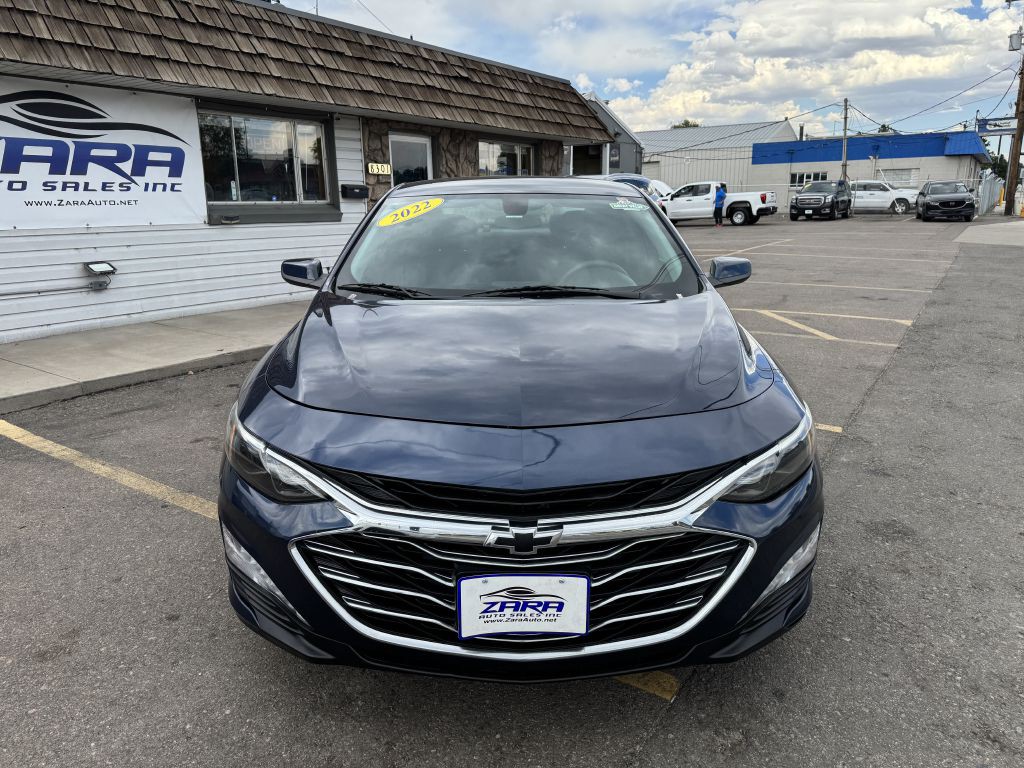 2022 Chevrolet Malibu Image 2