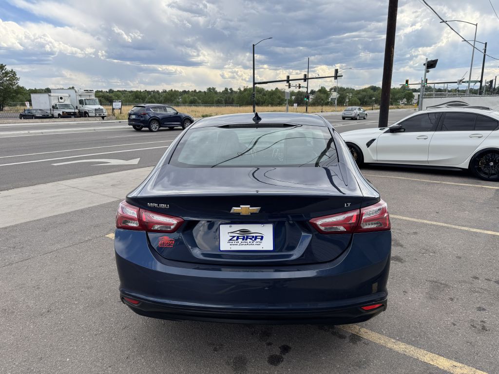 2022 Chevrolet Malibu Image 5