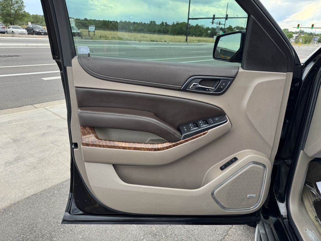 2015 Chevrolet Suburban Image 15