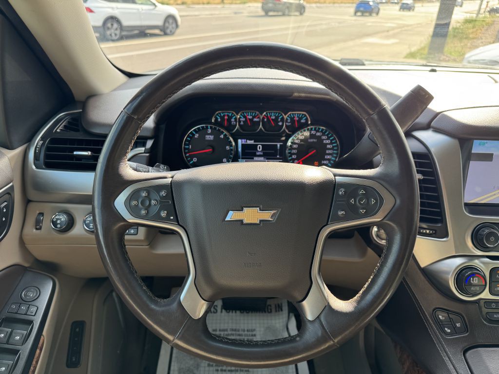 2015 Chevrolet Suburban Image 23