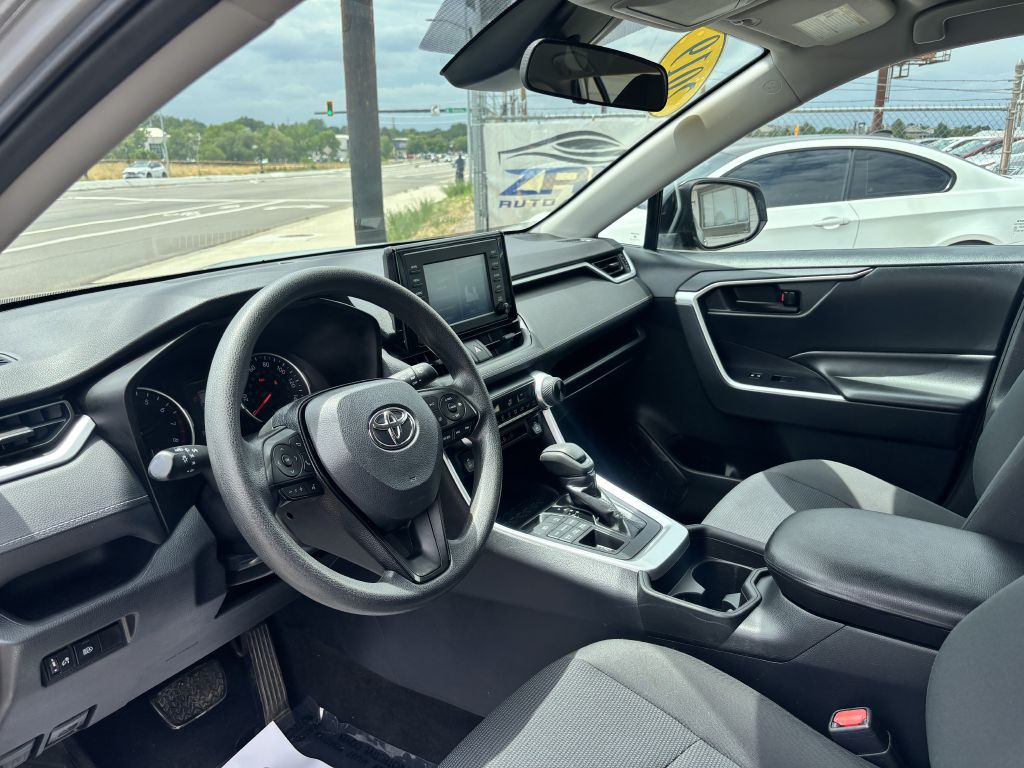 2019 Toyota Rav4 Image 11