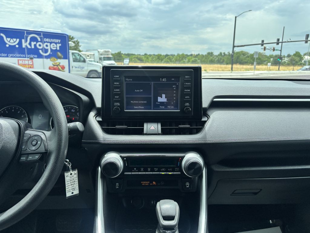 2019 Toyota Rav4 Image 17
