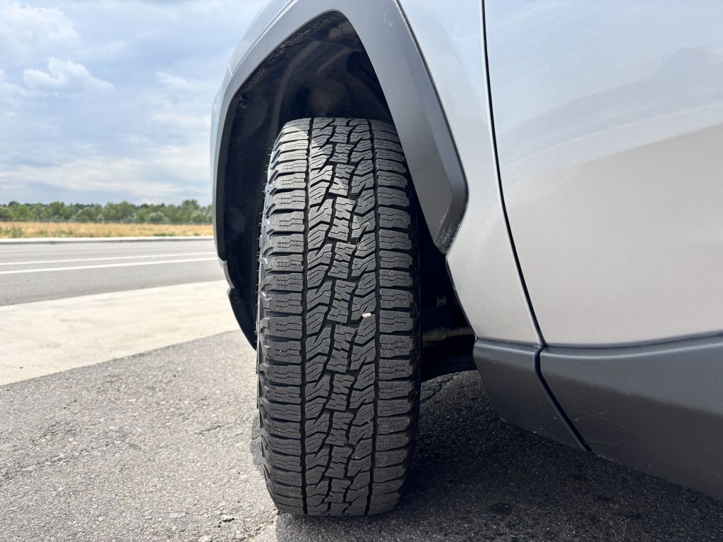 2019 Toyota Rav4 Image 28